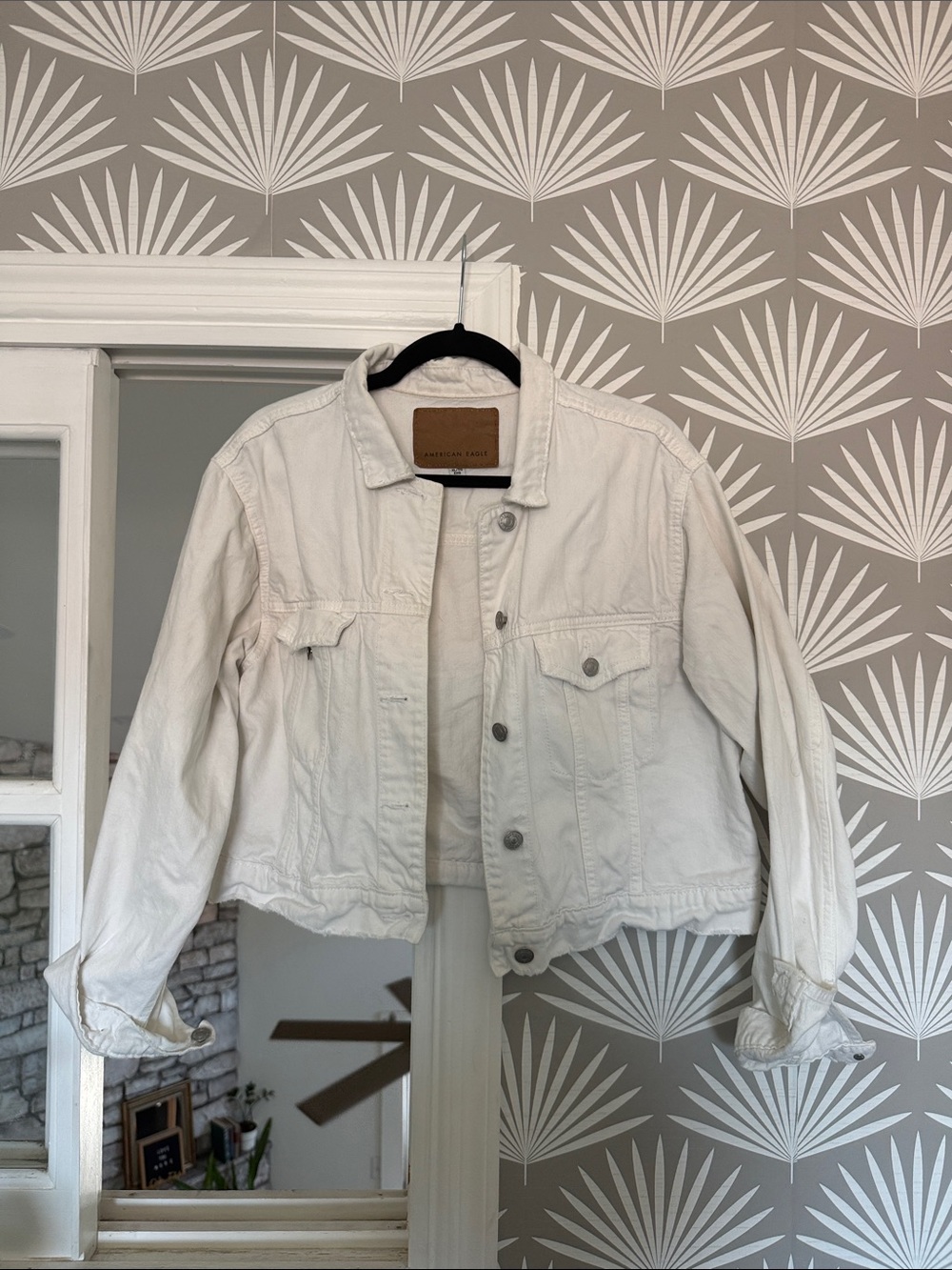 American Eagle Outfitters Cream Cropped Denim Jacket